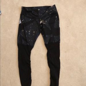 NWOT Alo Goddess Leggings